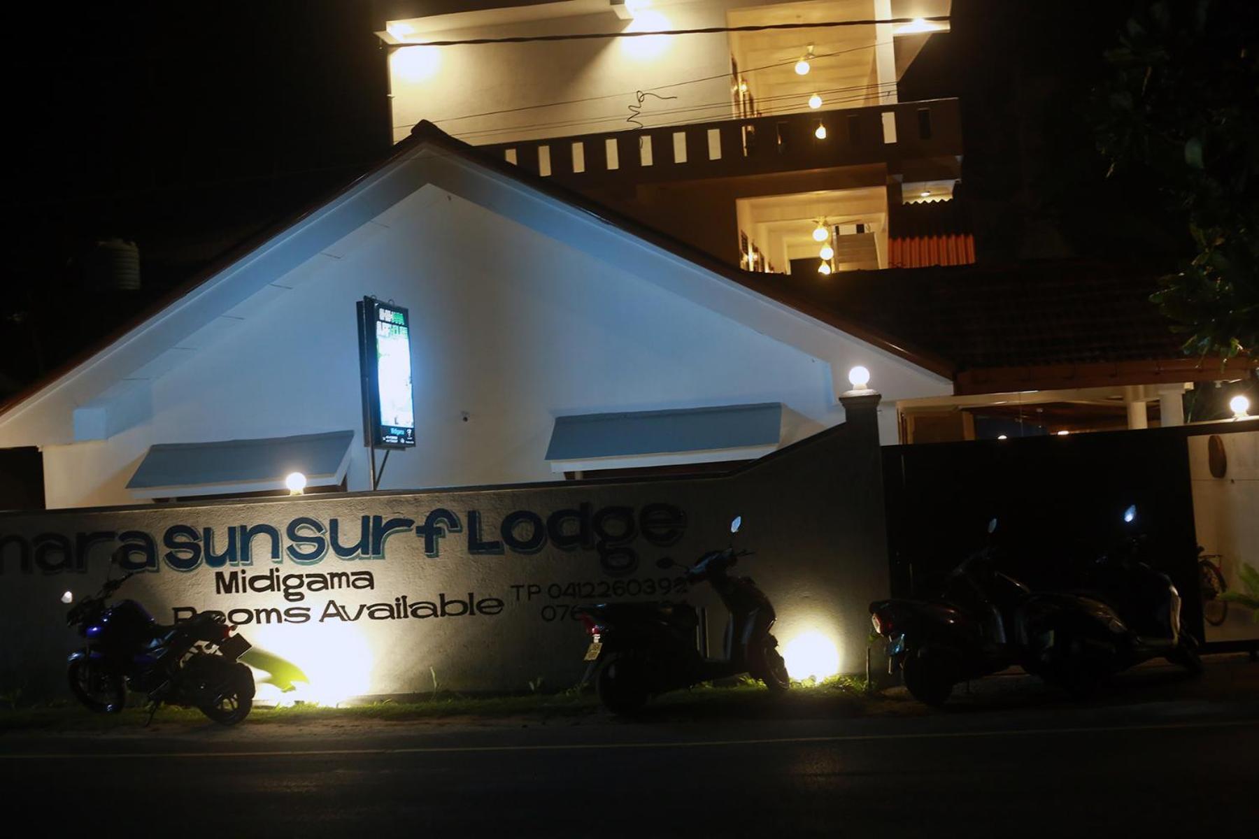 Shehara Sun Surf Lodge Midigama Kelet Kültér fotó