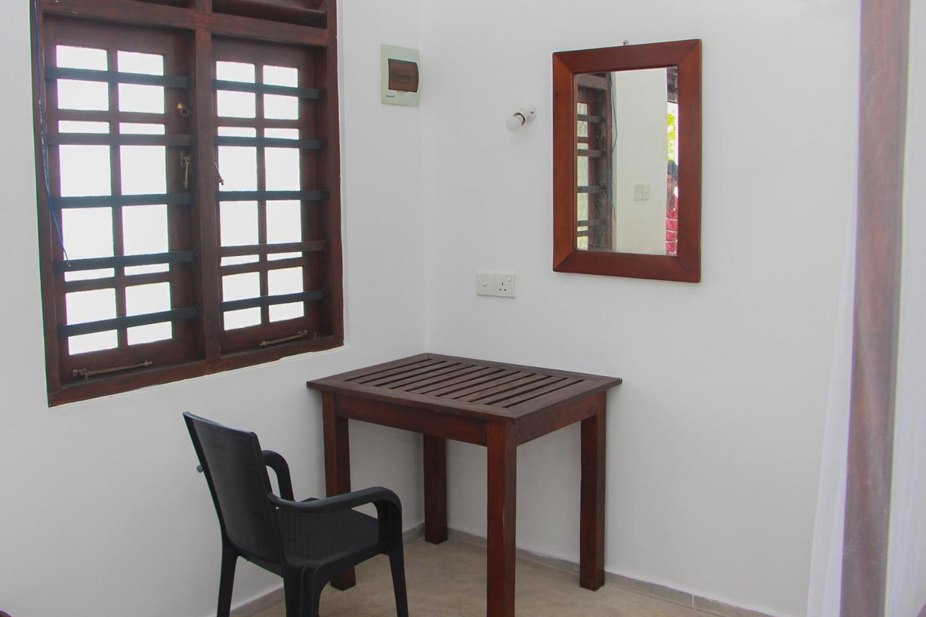 Shehara Sun Surf Lodge Midigama Kelet Kültér fotó