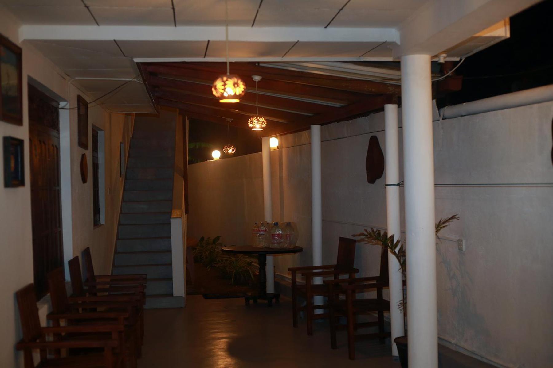 Shehara Sun Surf Lodge Midigama Kelet Kültér fotó